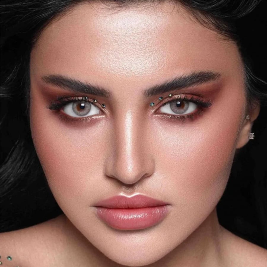 عدسات بيلا ايليت  Bella Elite Contact Lenses مينت قراي mint grey