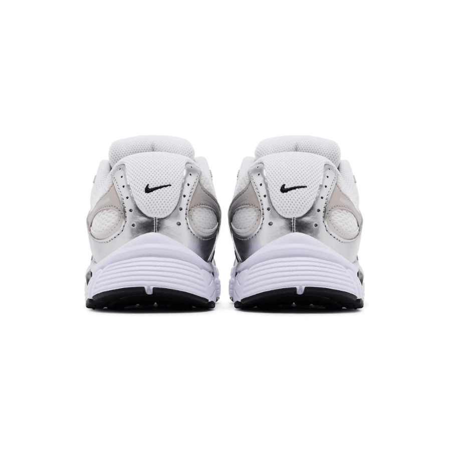 حذاء نايك V5 RNR أبيض ورمادي فضي وأسود – Nike V5 RNR White/Vast Grey/Silver/Black