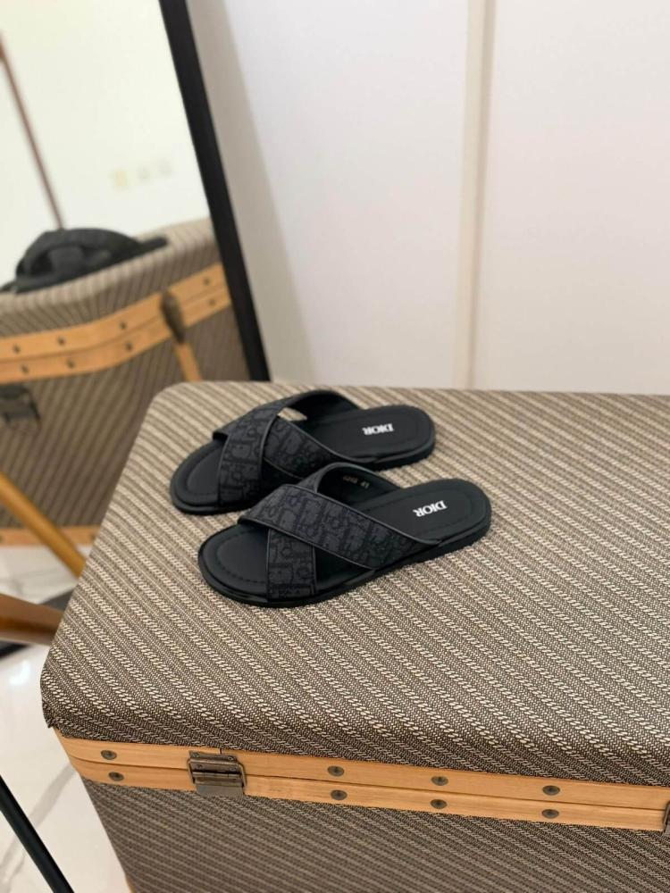صندل كرستيان ديور أسود – Christian Dior Black Sandals