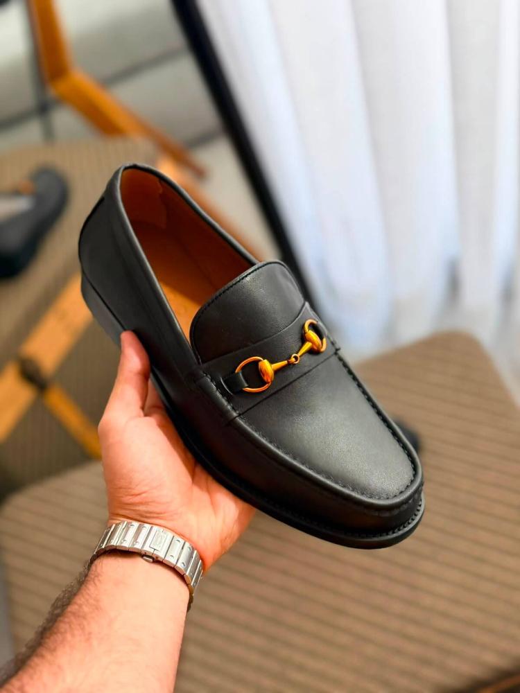 حذاء قوتشي جوردان هورسبيت لوفر جلد أسود – Gucci Jordaan Horsebit Black Leather Loafer