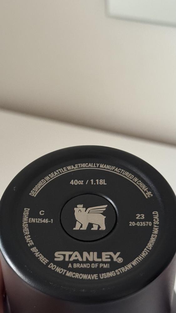 ستانلي 1200ml اسود