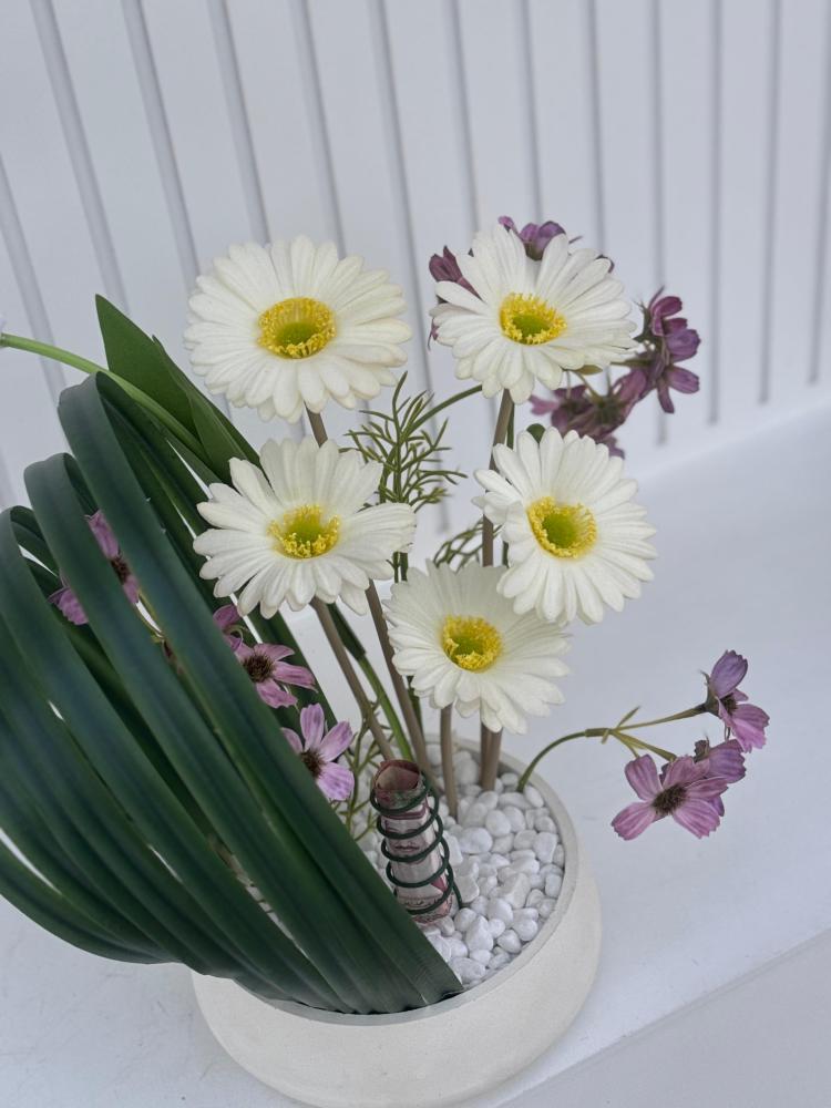 Vase with flowers