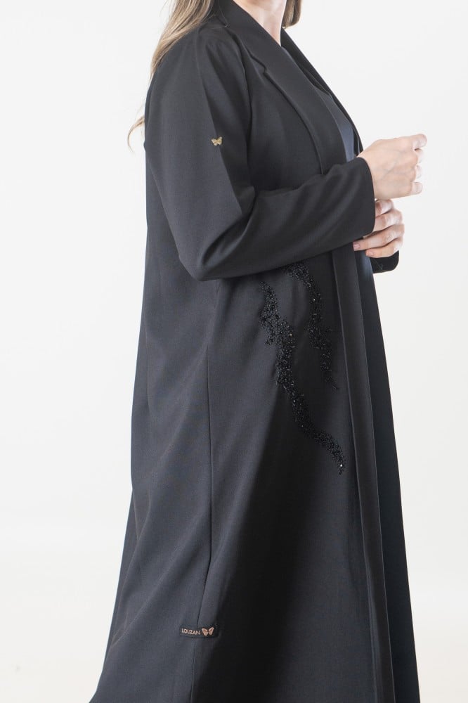 عباية بليزر سوداء كريب مطرزة بطبقتين متصله - Fancy Moncler
