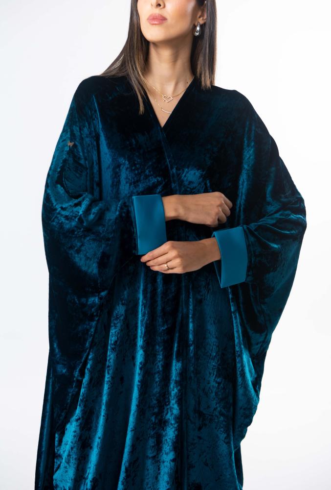 Turquoise winter abaya with velvet fabric - Laria