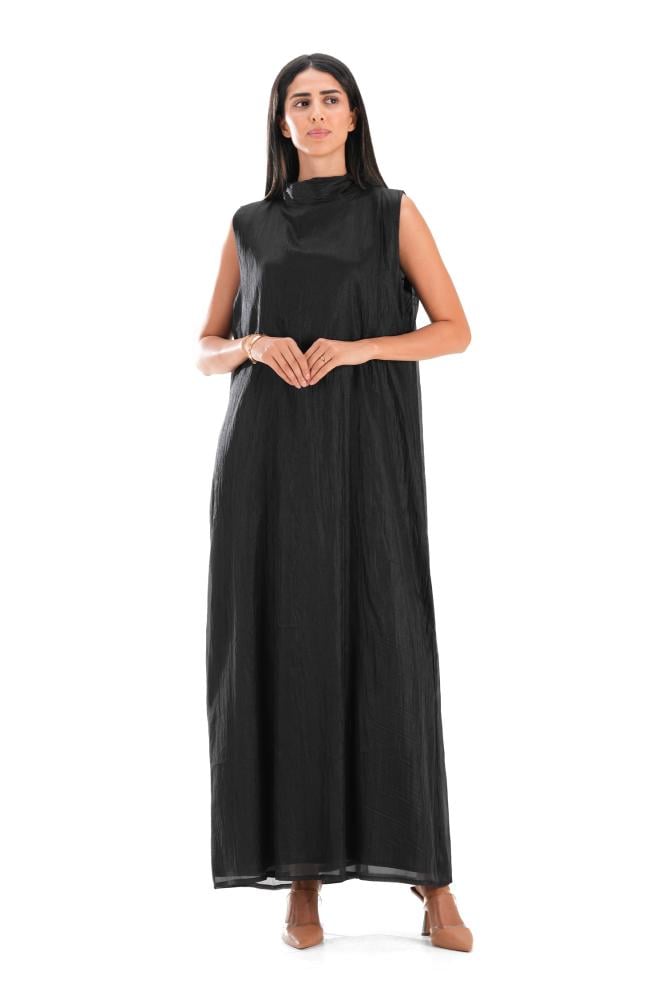 Black chiffon abaya with a dress featuring a distinctive hemline.