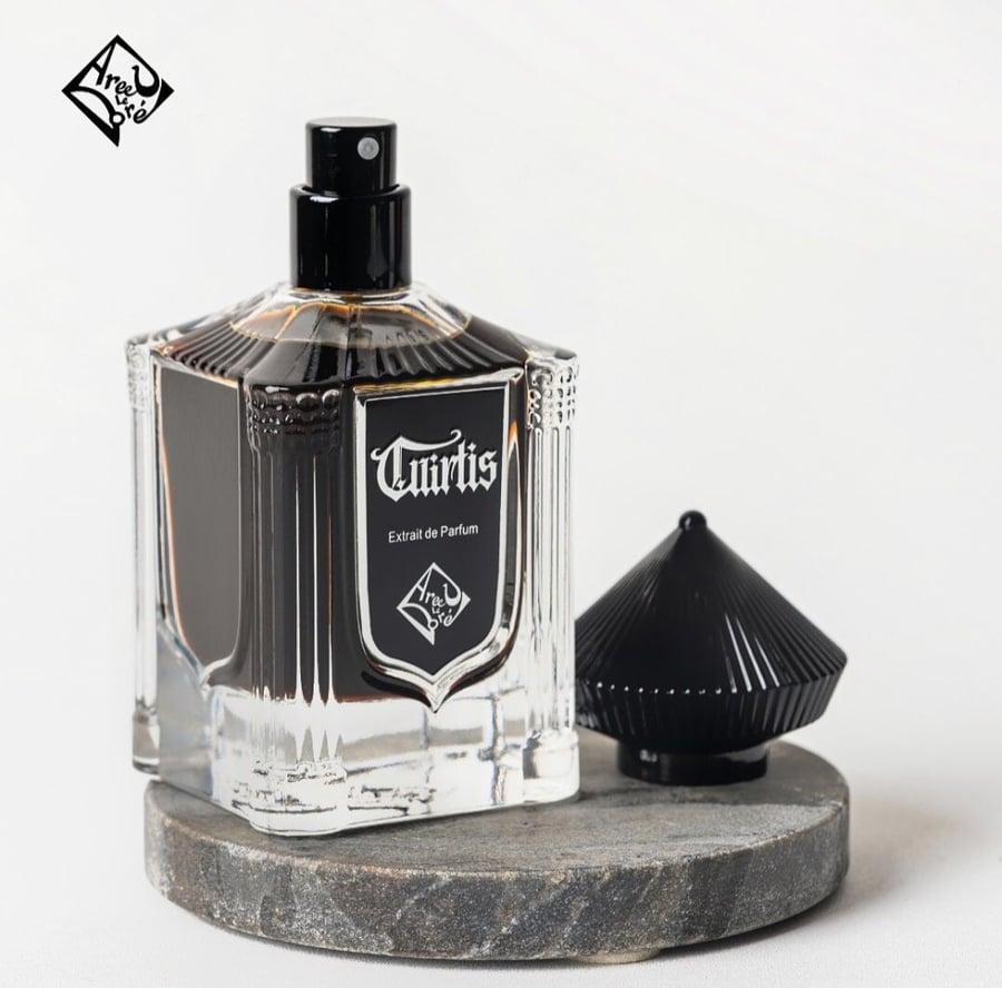 كيرتس | cuirtis