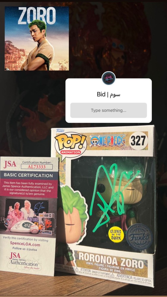 Funko pop zoro signed
