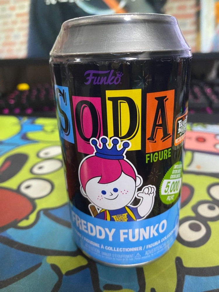 Funko SODA Fright Night 2022 Freddy Funko Black Light LE 5000