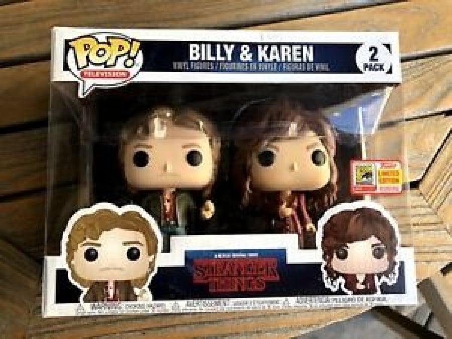 Funko Pop Stranger Things Billy And Karen 2 Pack Sdcc 2018 Con sticker