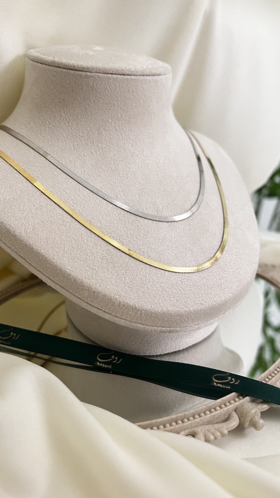 Flat roof chain with two faces (white and yellow) 18-karat gold – 2663