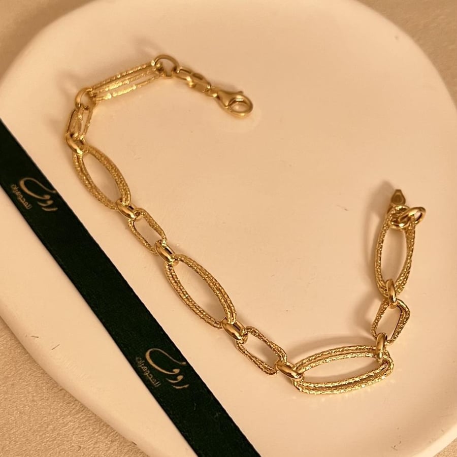Gold bracelet 18-karat 5428