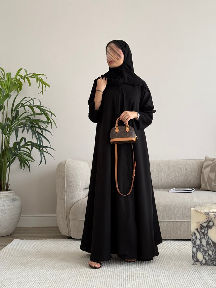 عباية الهنُـوف