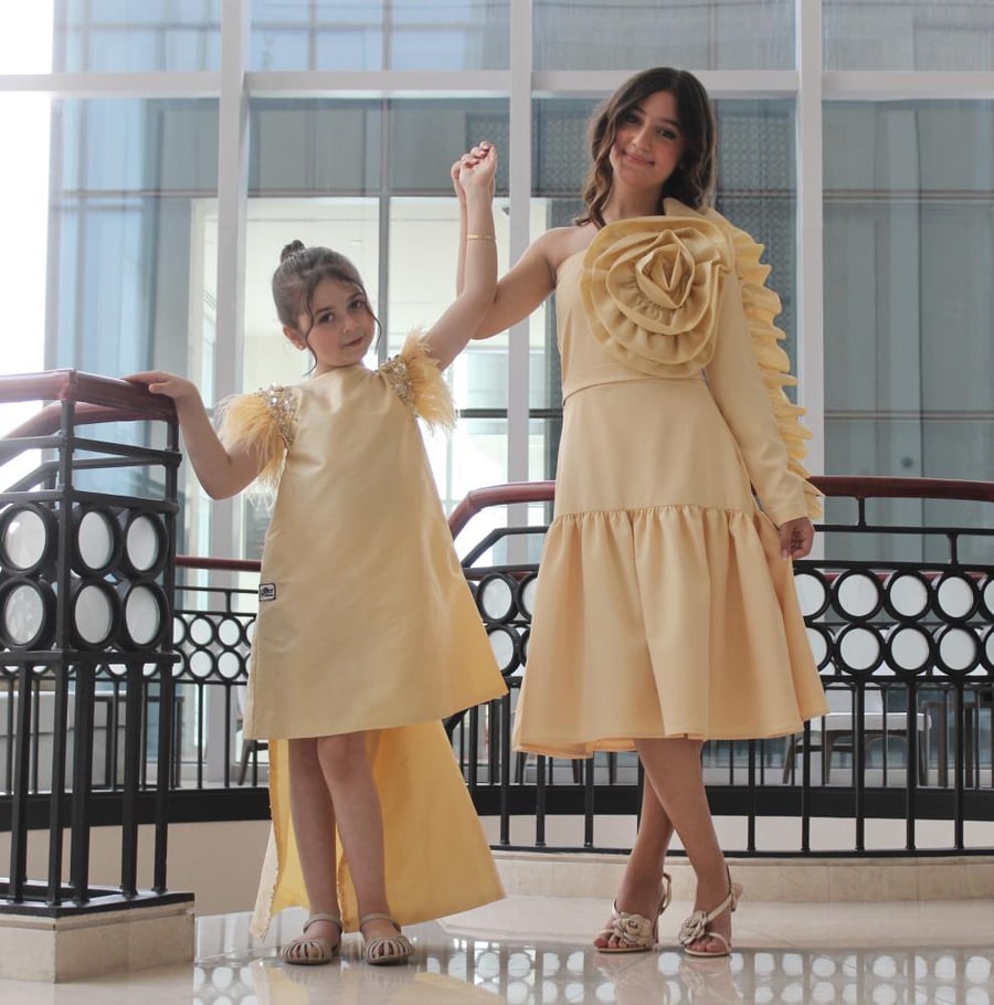 شك يدوي  BUTTER YELLOW