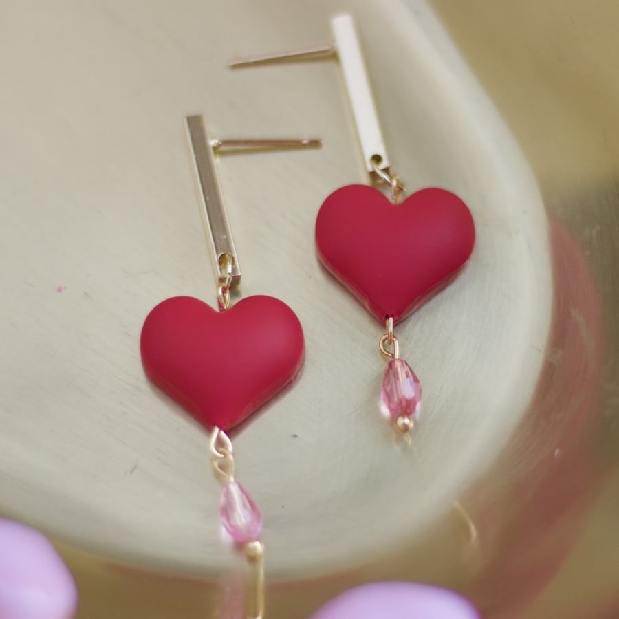 LOVE  earrings l No.4