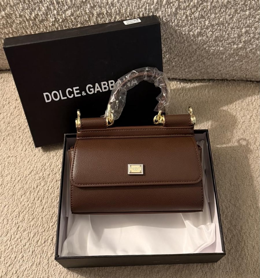 شنطة براند D&G