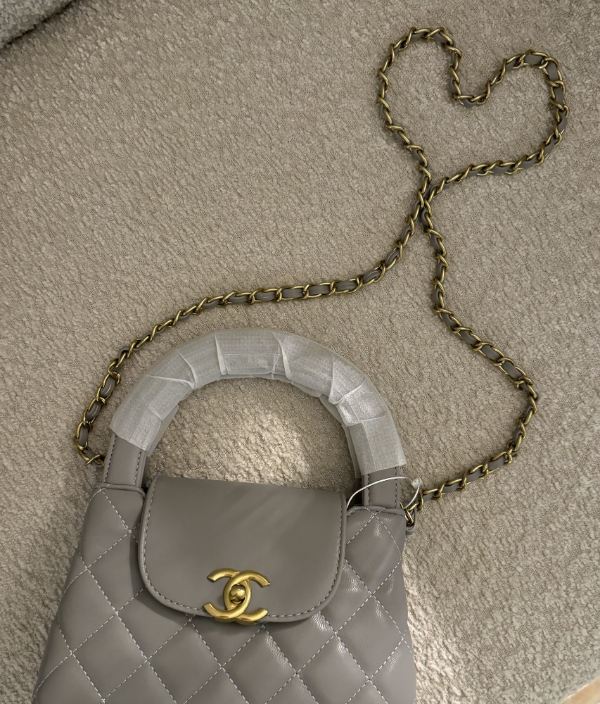 شنطة براند CHANEL