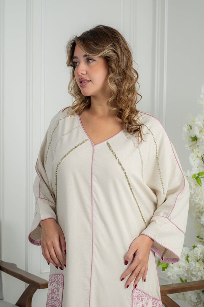 Thuraya Jalabiya