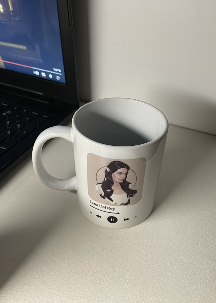 Lana Del Rey music mug