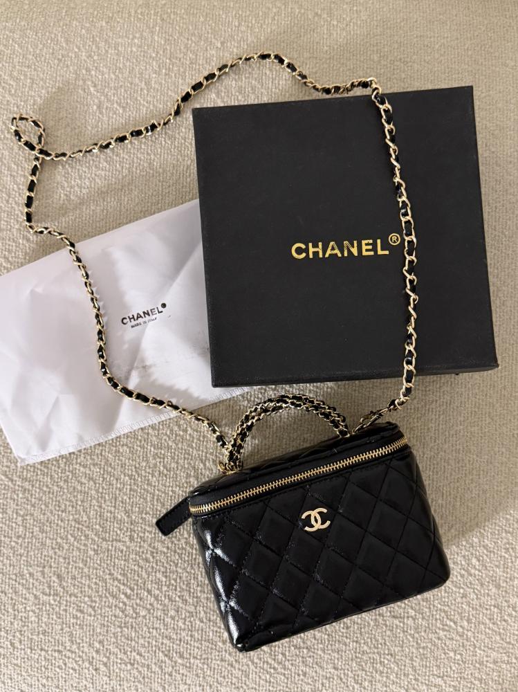 شنطة CHANEL ميني ماستر
