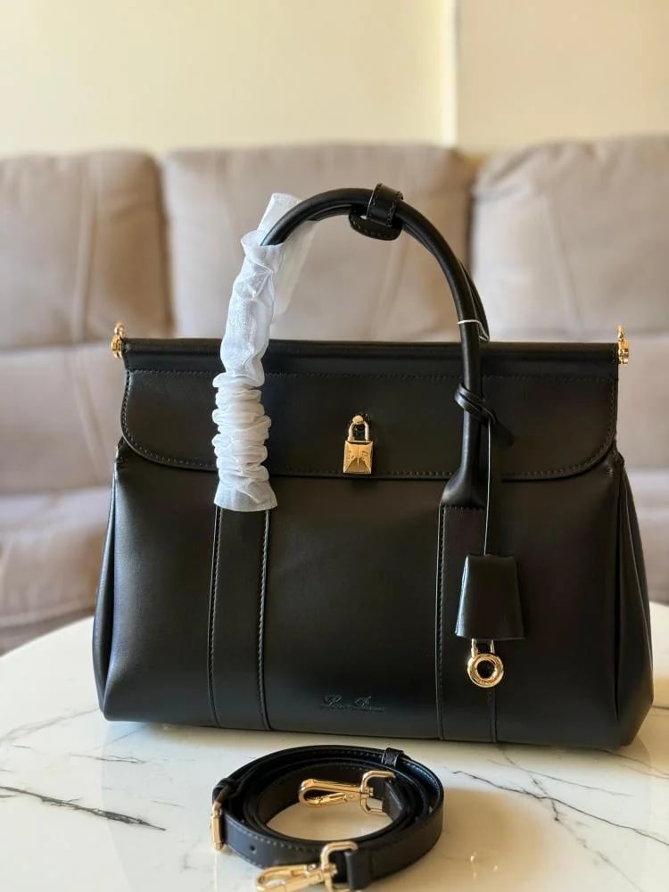 حقيبة كروس بودي من لورو بيانا نسائية جلدية سوداء
