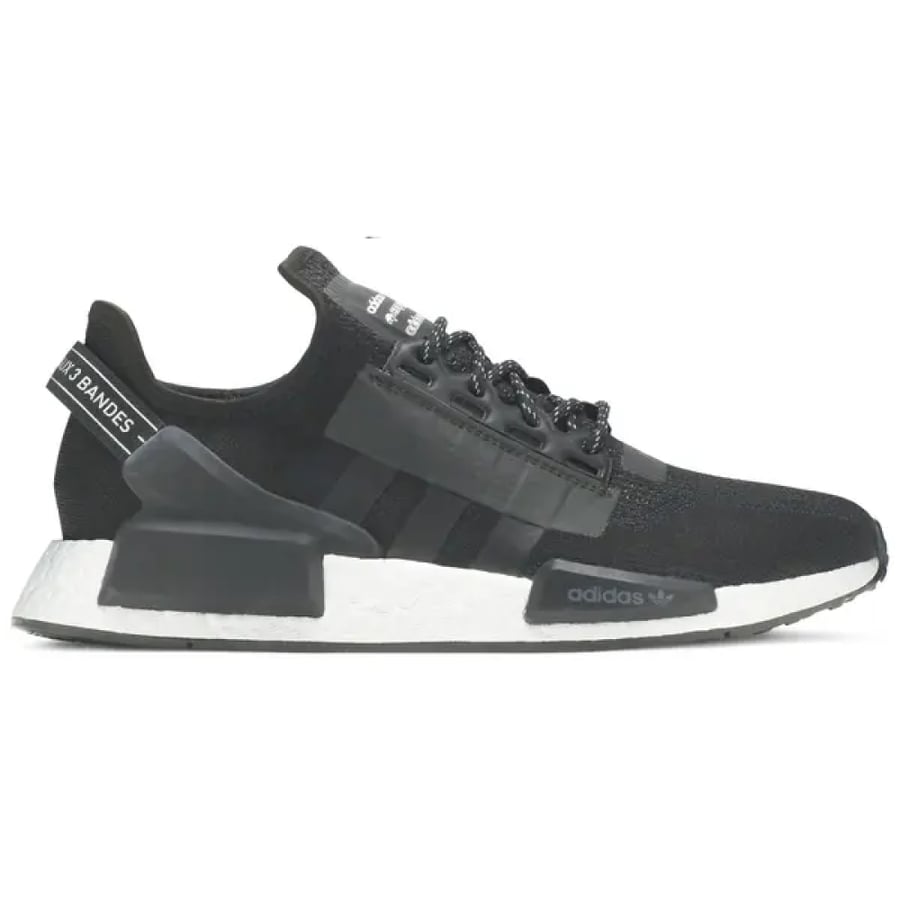 حذاء نسائي اديداس NMD رياضي قماشي بلون اسود