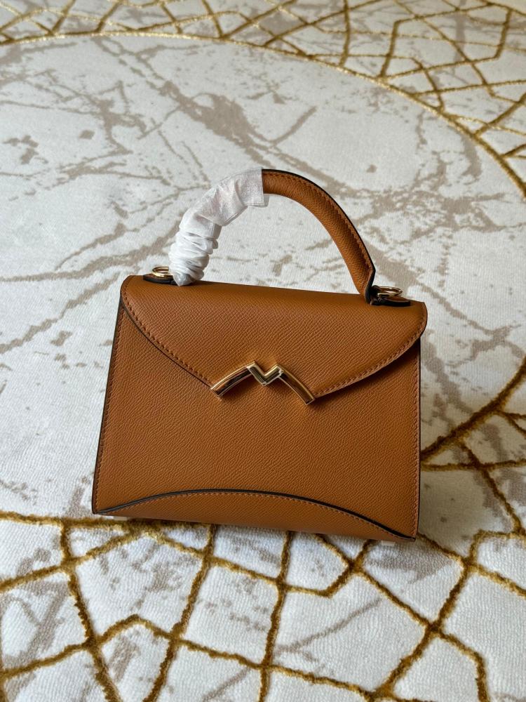 حقيبة يد فاخرة موينات حجم 22cm لون عسلي وذهبي