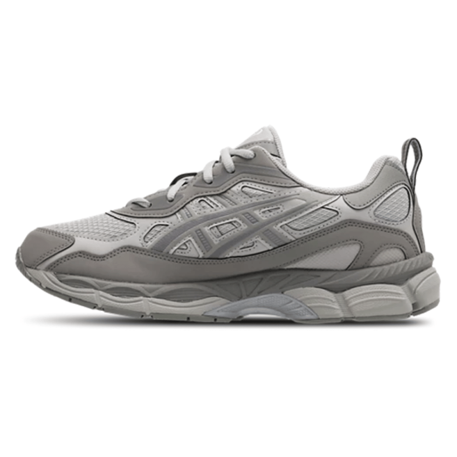 حذاء ASICS GEL-NYC RGD باللون الرمادي