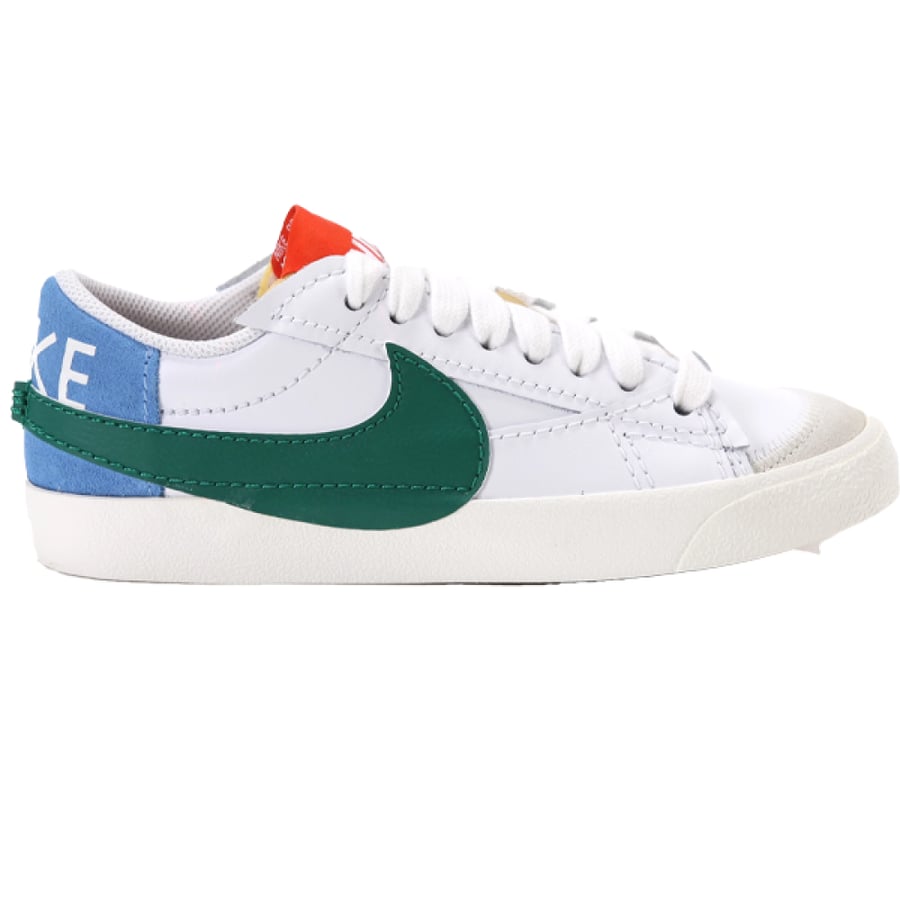 سنكر نسائي nike بليزر لو 77 جامبو أبيض بشعار أخضر