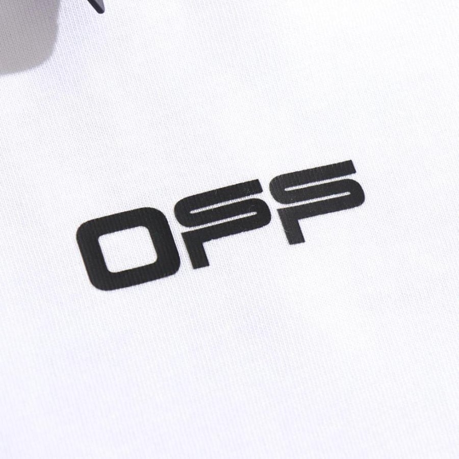 Men's off-white T-shirt with writing