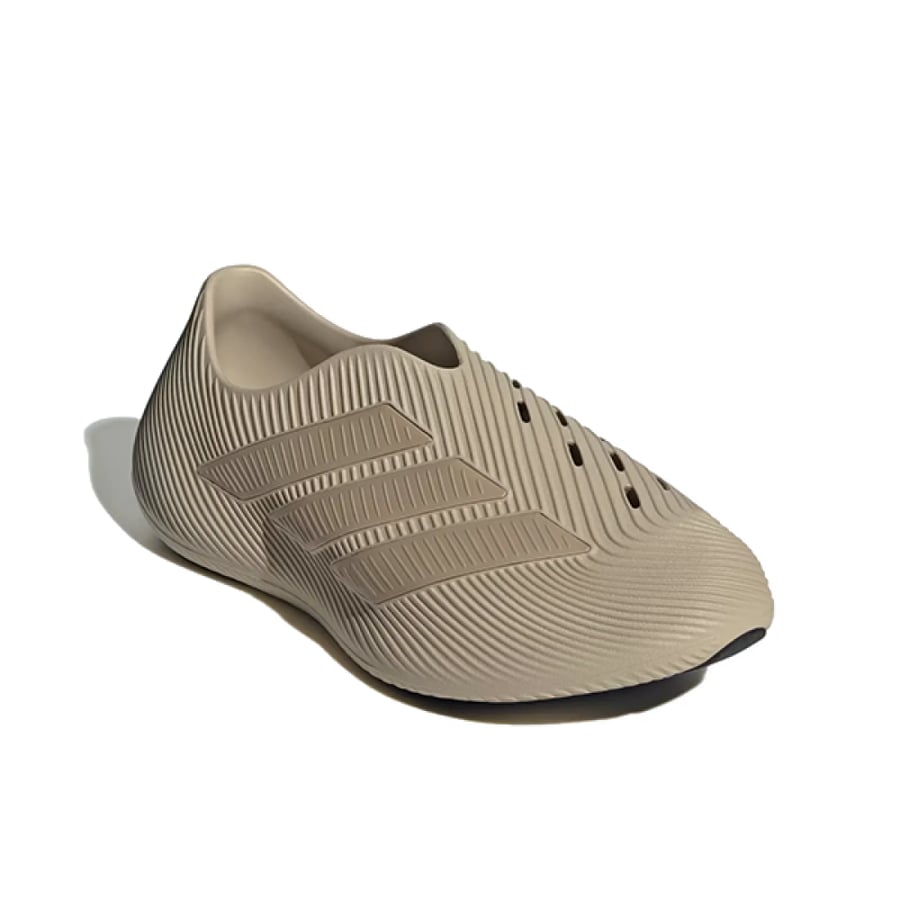 شوز adidas Purechill سهل الارتداء بلون البيج