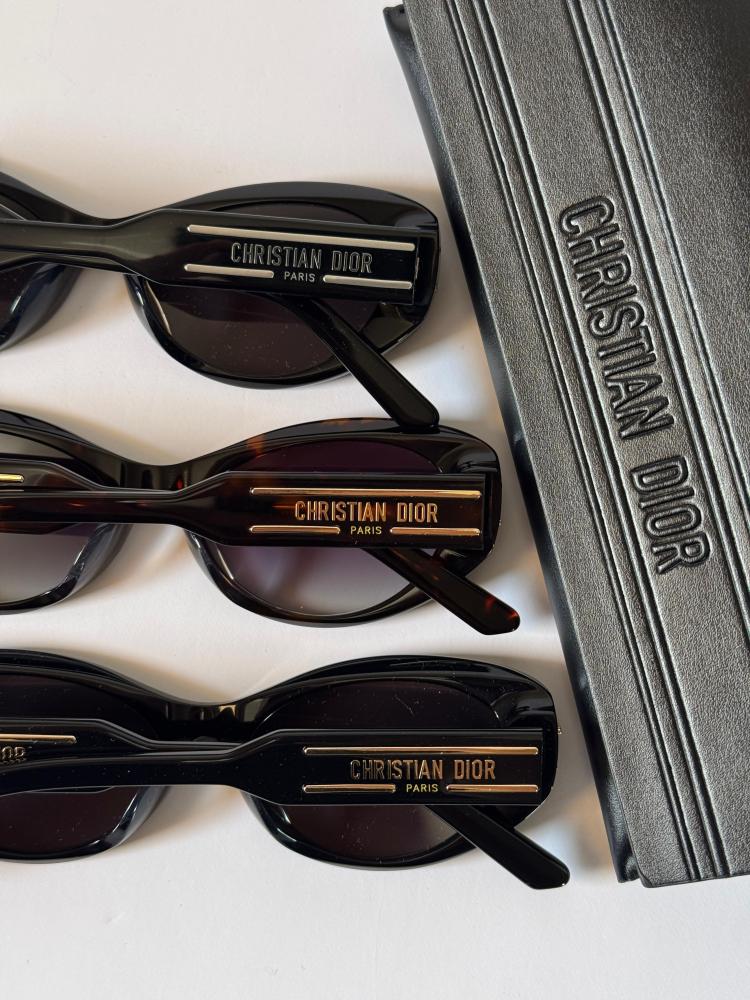 نظارات شمس DIOR تريجر بلون اسود وفضي