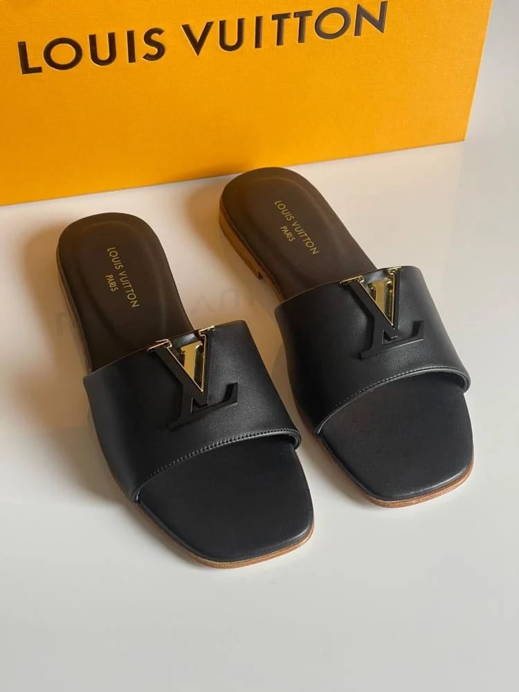 Louis Vuitton Women's Black Leather Flat Slippers