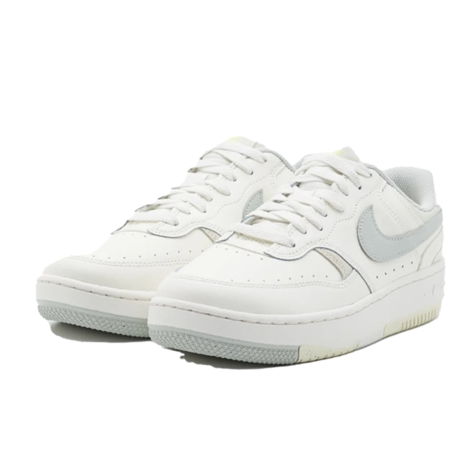 Nike Gamma Daily Walking Shoe in White Grey