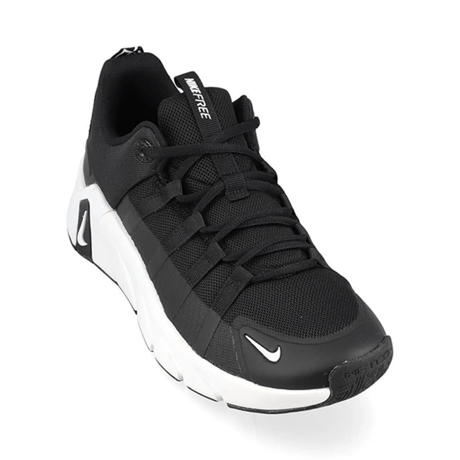 سنيكر nike فري ميتكون 7 بلون أسود وأبيض