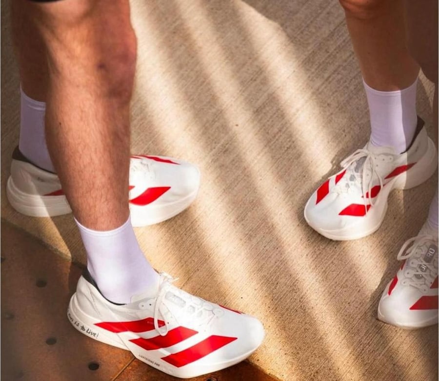 حذاء Adidas ADIZERO EVO SL وايت ريد للجنسين