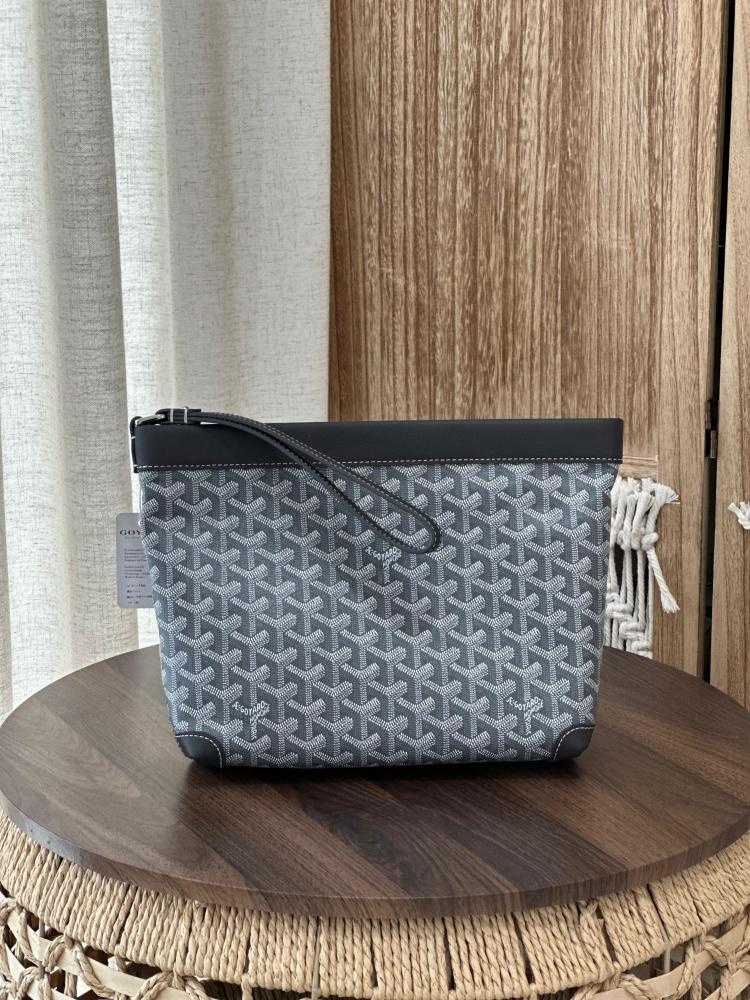حقيبة Goyard Conti Pouch بنقشة الماركة بلون رمادي