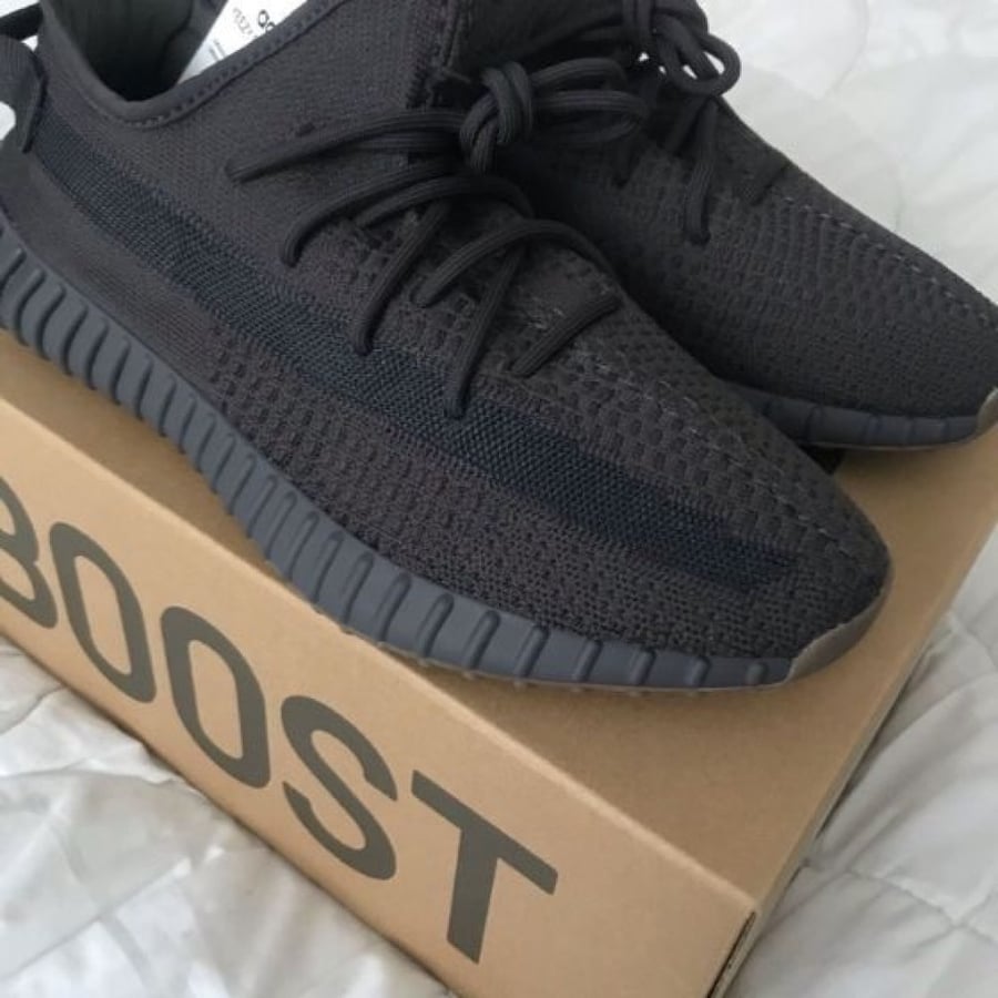 اديداس ييزي بوست 350 V2 “MX Rock”