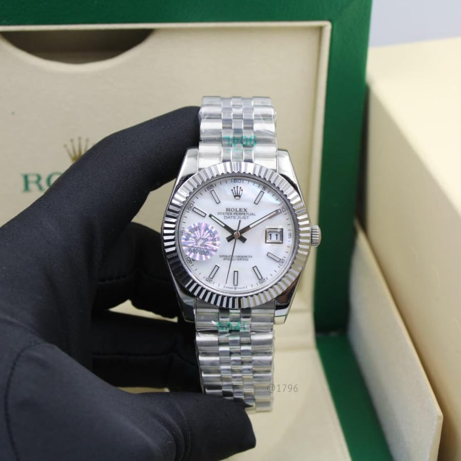 ساعه ROLEX DATEJUST بسوار فضي مينا أبيض 41مم