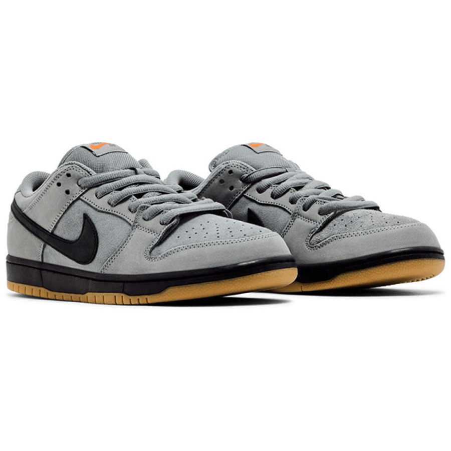 حذاء Nike Sb Dunk Low Pro بلون رمادي ونعل بني