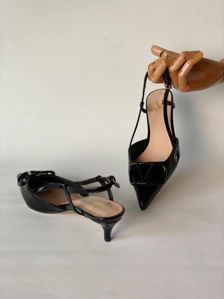 Valentino black low heel sandal