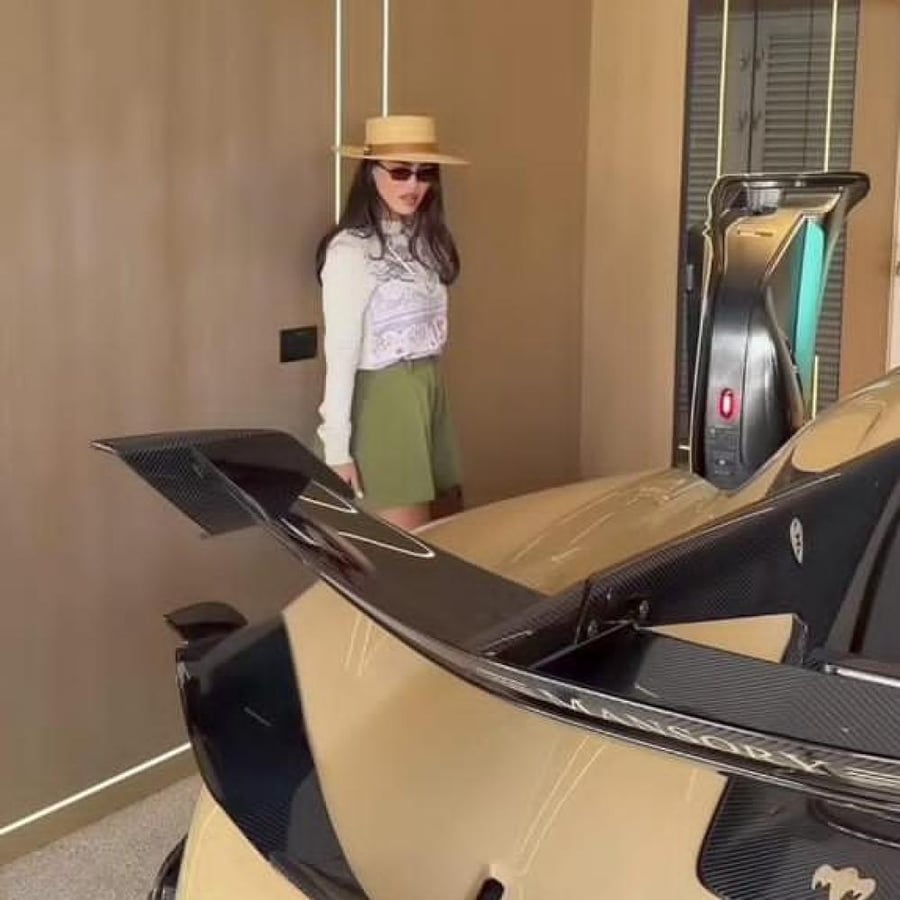 بلوزة ايرميز نسائية لين غيبارد إيه بالميت بلون اوف وايت