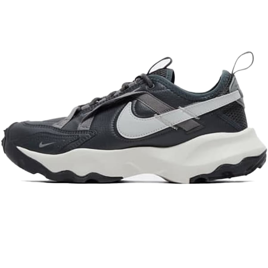 Nike TC7900 Unisex Sneakers, Black