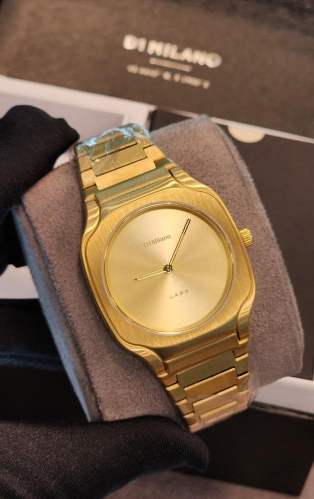 ساعة يد D1 milano watch رجالي معدنية برايت قولد