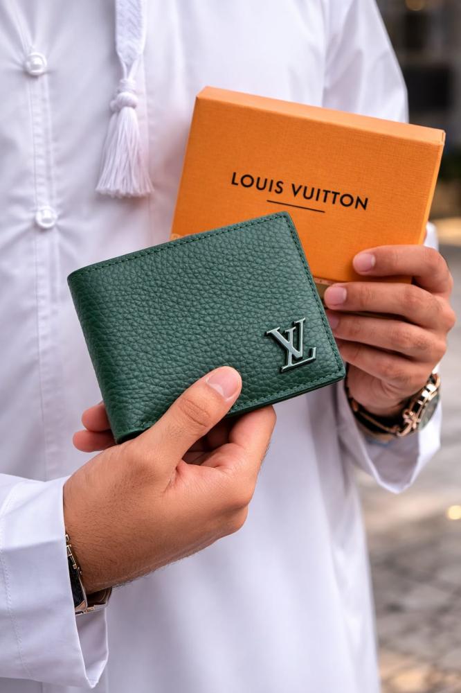 محفظة LV أيروجرام رجالية جلد محبب أخضر
