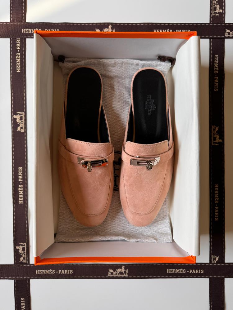 Hermes Kelly Flat Women's Open Toe Shoes, Beige Suede
