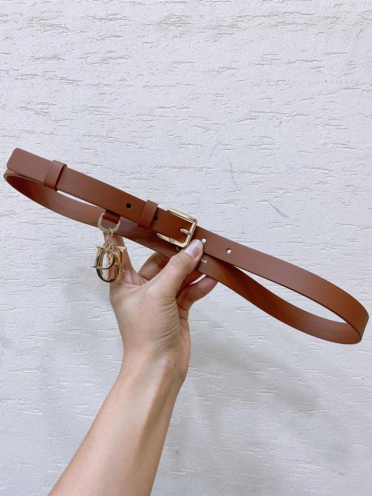 حزام Miss Dior نسائي جلدي بلون بني