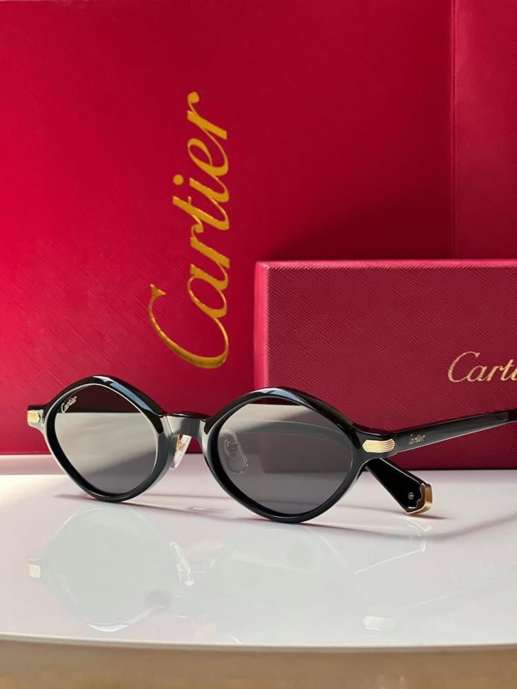 نظارات شمسية دائرية كارتييه CT0540S بلون أسود وذهبي