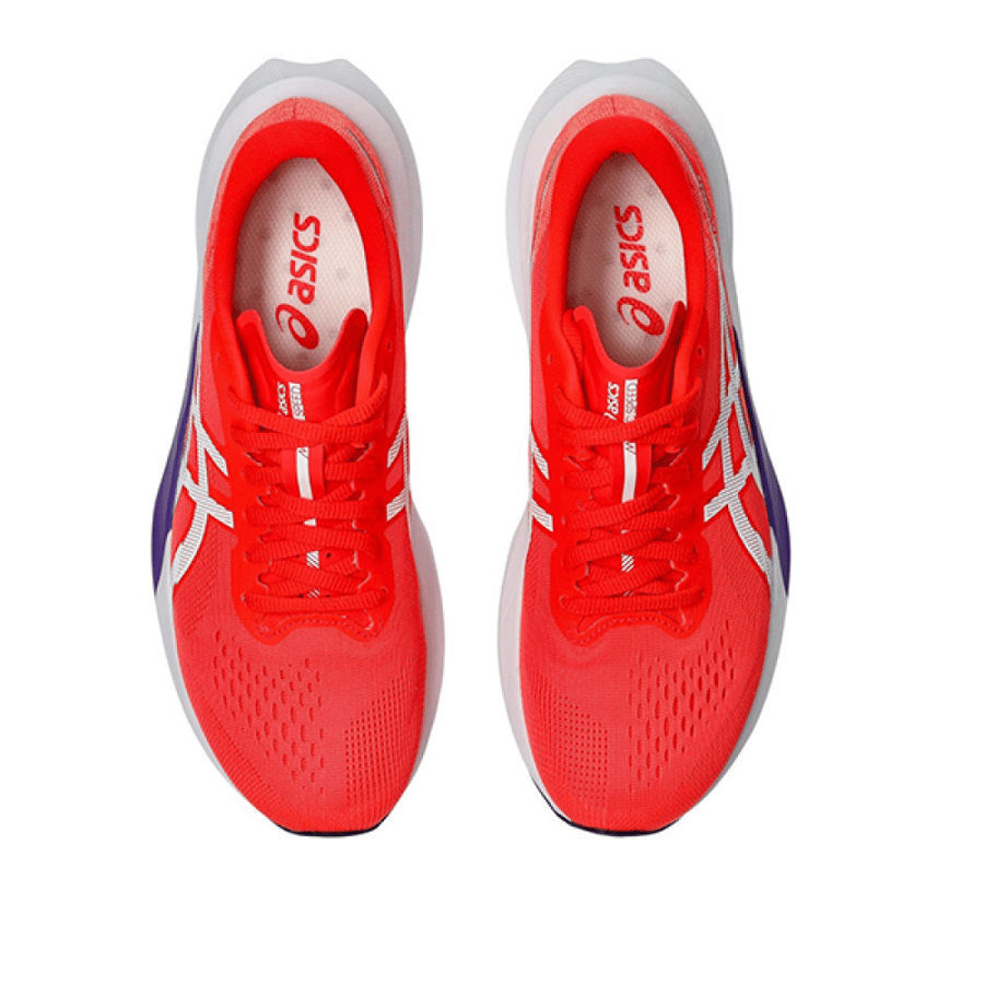 حذاء جري ASICS ماجيك سبيد للجنسين بألوان أحمر أبيض وبنفسجي