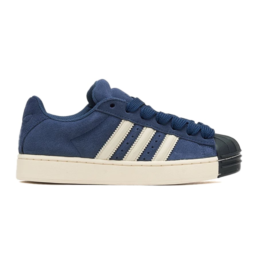 حذاء شمواه Adidas Superstar ST نيفي بمقدمة صدفية سوداء