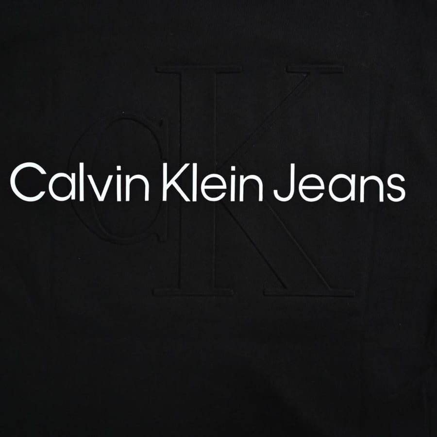 بلوزة كالفن كلاين رجالية سوداء بياقة مستديرة كلاسيكية